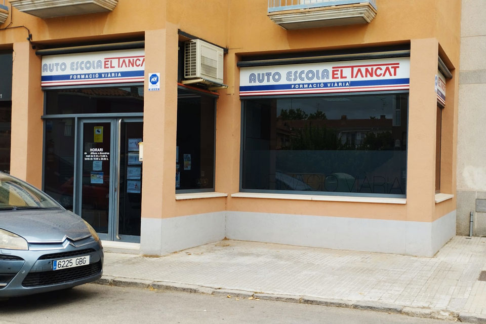 Autoescola El Tancat...